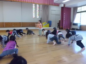 色々な生き物で（ライオン？）